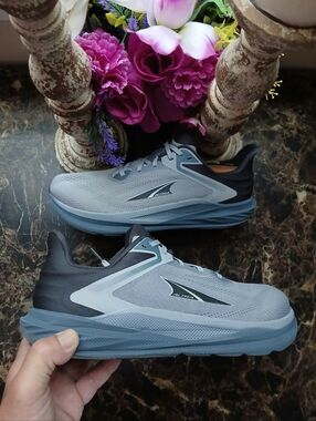 Altra Torin 8 Running/Athletic Medical Field Shoes Size 9.5 Men/11 Women